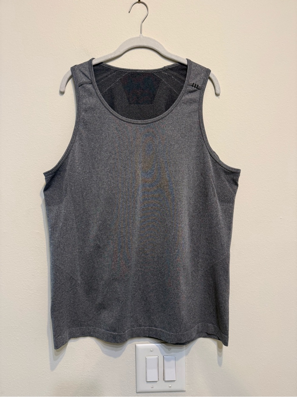 lululemon athletica Men's Gray Performance Tank Top